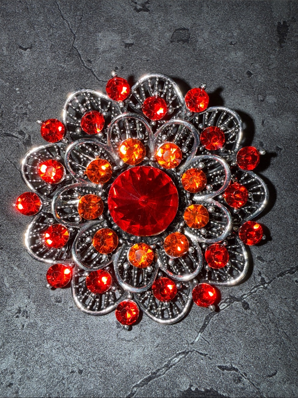 Vintage-Style Red Crystal Floral Brooch - Sparkling Silvertone Pin